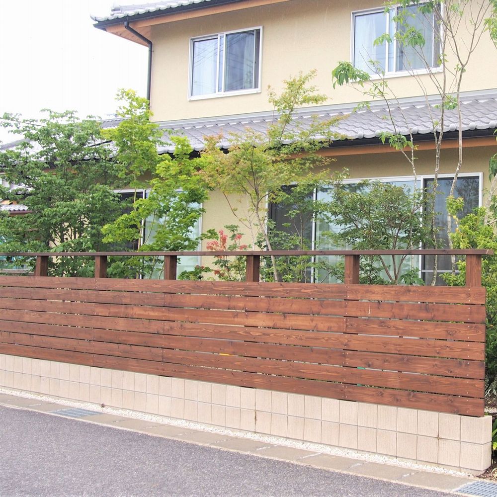 フェンス　天然木