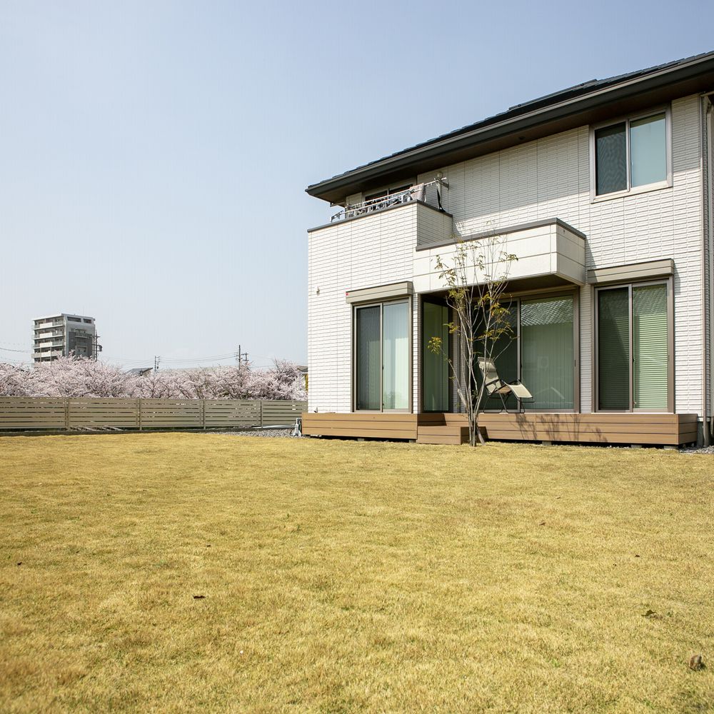 グレー基調のクローズドモダン　知多市