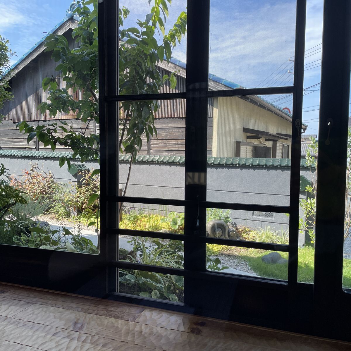 懐かしい心地そのままに　高浜市リフォーム外構