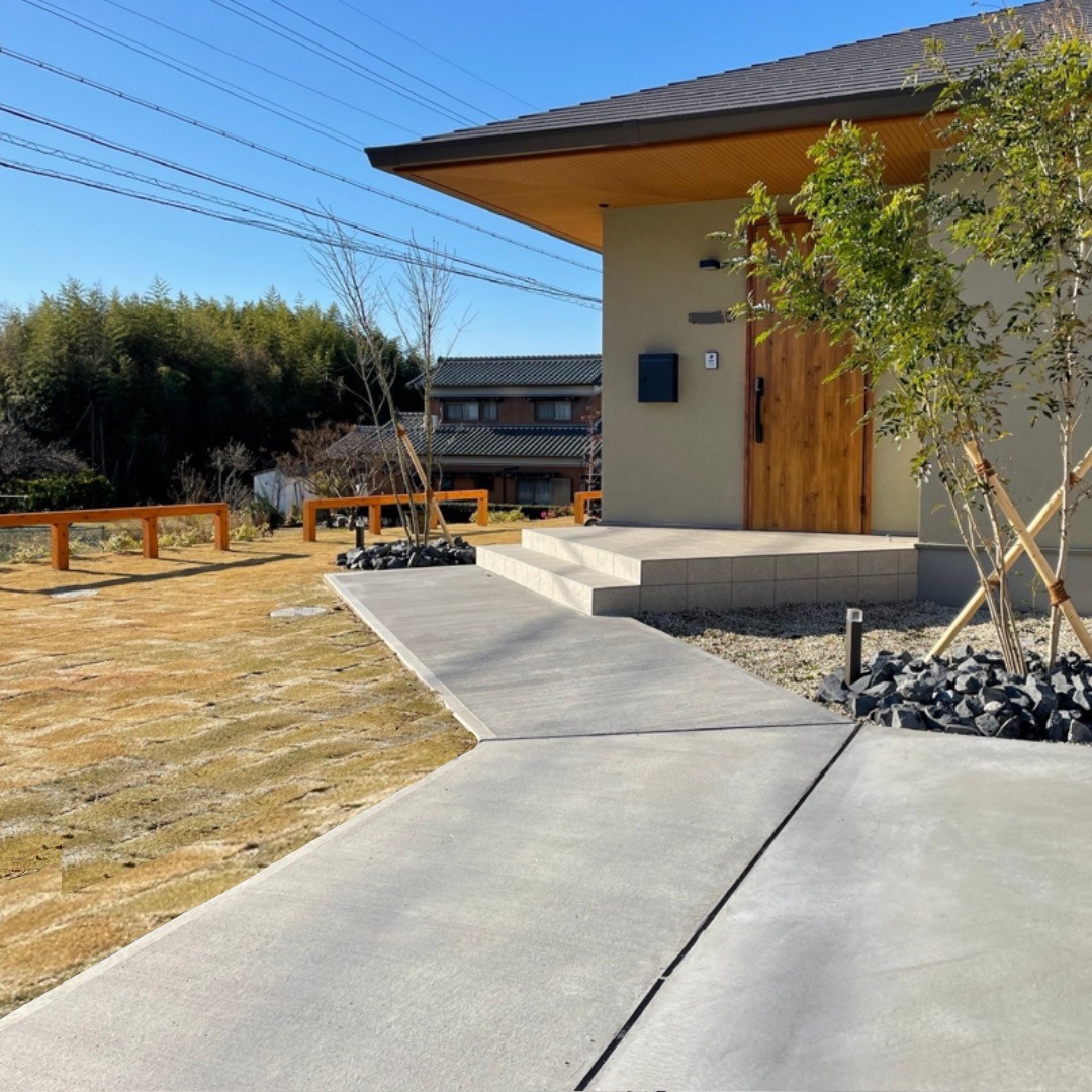 地形を生かす住まい　みよし市新築外構